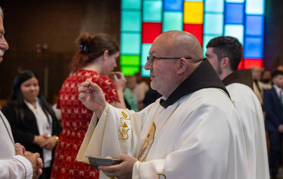 Two Franciscan friars ordained priests in joyful ceremony