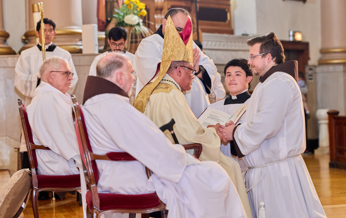 Br. Joshua makes a promise of obedience as part of his ordination to the diaconate. (Photo courtesy of Jesus Martinez) 