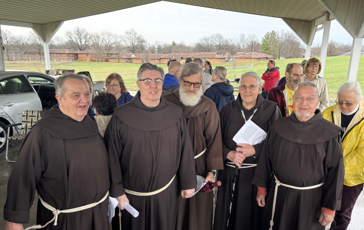 Several friars from St. Anthony of Padua Parish in St. Louis, Mo., attended a prayer vigil March 7, outside of an ICE detention center. The friars who participated are (from left to right) Brothers Bob Sieg, OFM, Jim Lause, OFM, David Buer, OFM, Bob Ruzicka, OFM, Joe Manning OFM, and (not pictured) Tom Carroll, OFM. (Photo courtesy of Br. David) 