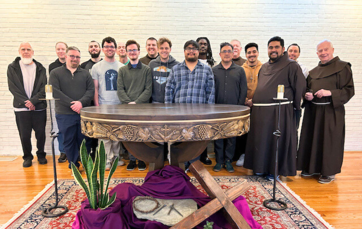 Franciscan friars at various stages of formation and ministry joined discerners from seven states for a&ldquo;Come and See&rdquo; weekend. Pictured left to right are: Br. David Schlatter, OFM, postulant Jason Stoodley,&nbsp; postulant Alex Barrientos, Br. Jimmy Kernan, OFM, Br. Greg Plata, OFM, Br. Tony Luevano, OFM, postulant David Rodriguez and Br. Charley Miller, OFM. (Photo courtesy of Br. Greg)